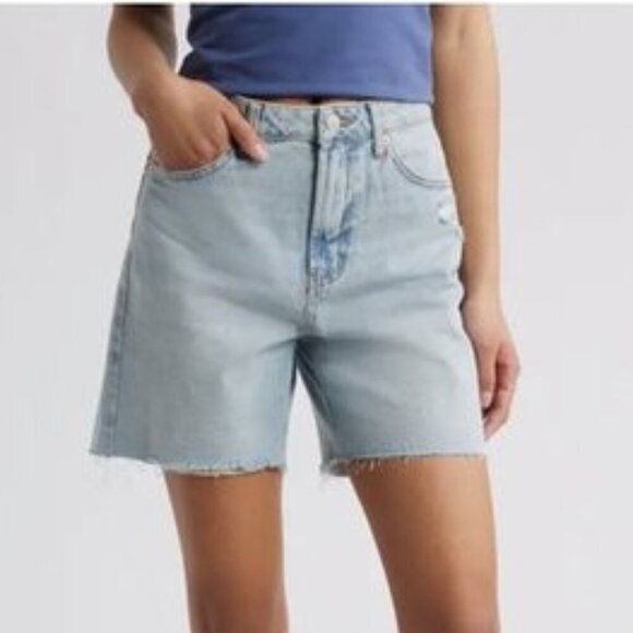 BP. High Rise Raw Hem Denim Jean Shorts Light Wash NWT Women’s Casual - Picture 10 of 10